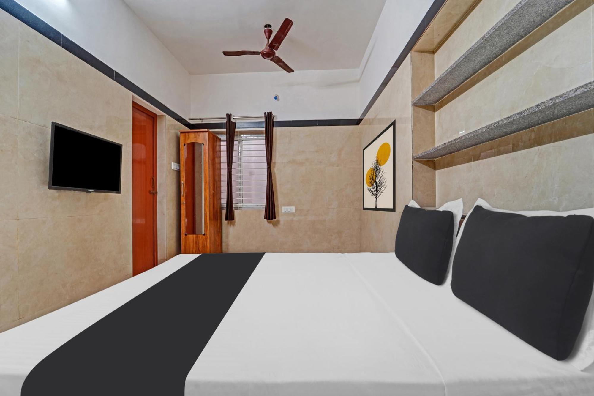 Super Hotel O Jaganath Nagar Near Hopes College Pilamedu Экстерьер фото